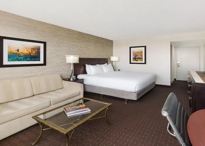 Hotel Crowne Plaza Airport - Phx By Ihg 3*