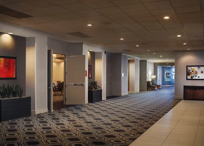 Hotel Crowne Plaza Airport - Phx By Ihg 3*